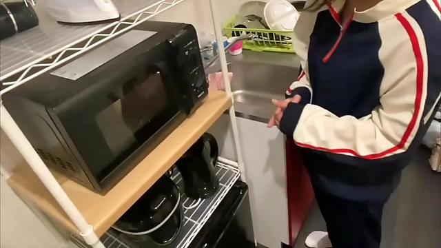 このプライベート撮影ビデオで、太ったカップルの蒸し暑い夜の営みを発見しよう！